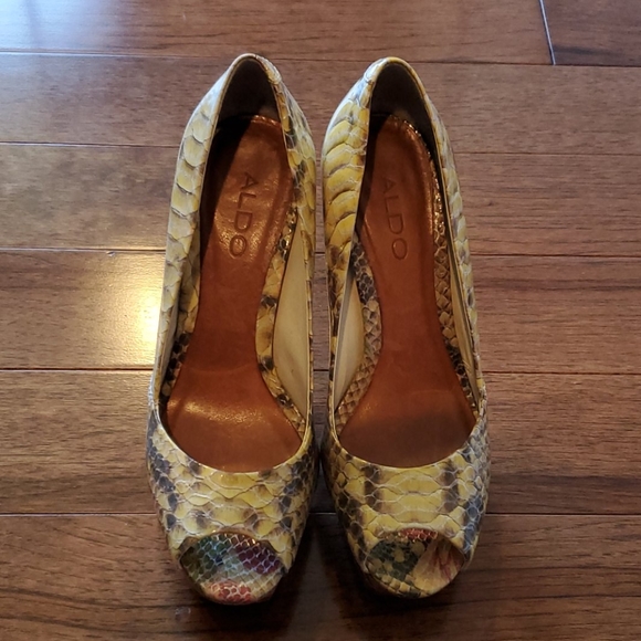 Aldo snakeskin platform heels - Picture 3 of 5